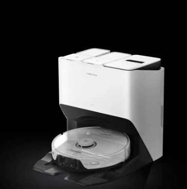 검정배경에 있는 로봇청소기