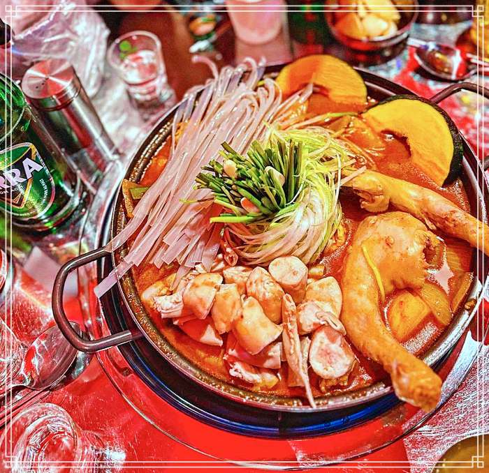 생방송 오늘저녁 용산 삼각지역 용리단길 치즈 퐁듀, 탄탄면, 중국 당면, 분모자 사리 샤브샤브 맛집