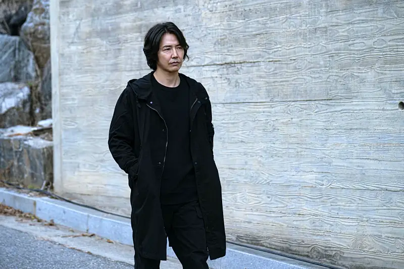 완벽한 가족에서 최현민 역을 맡은 윤상현