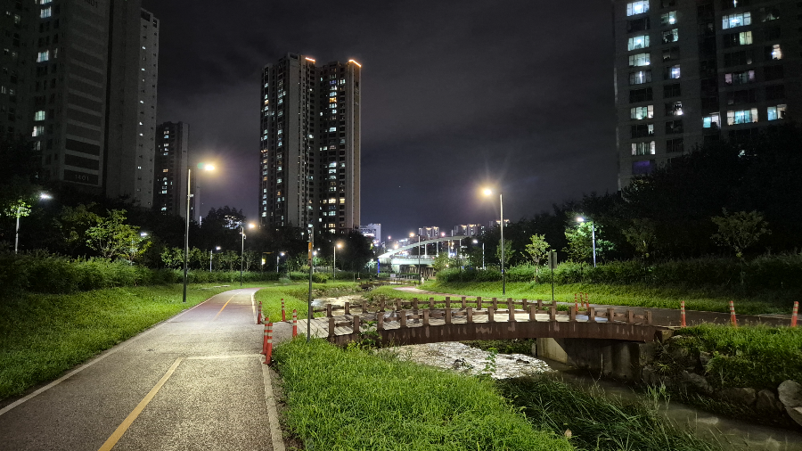 양주 옥정동 호수공원 초입