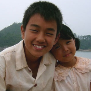 유승호와-김유정-어린-시절