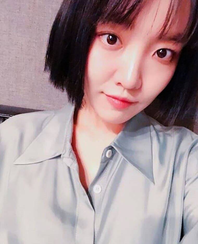 가수-윤하