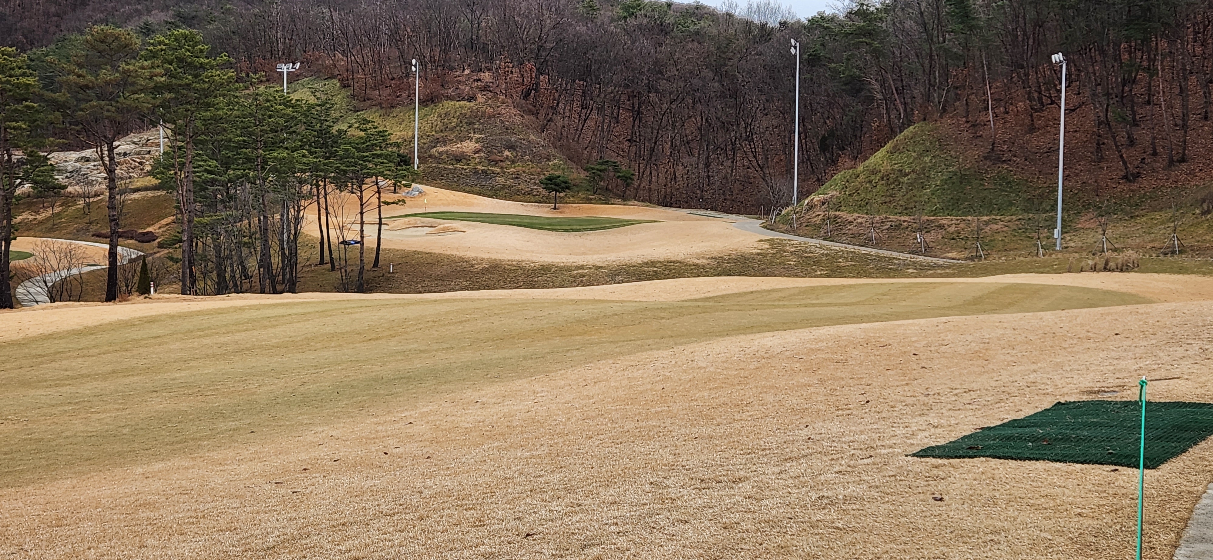 루트52