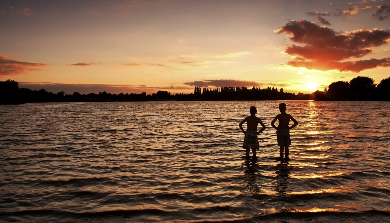커를-해수욕장-사진
