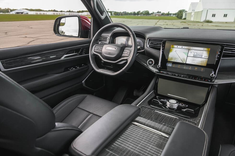 2024 지프 왜고니어 포토