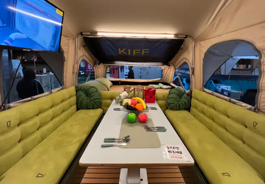 캠핑 용품 사진