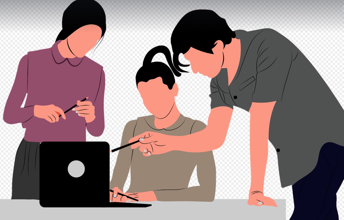 실무 지시받는 모습