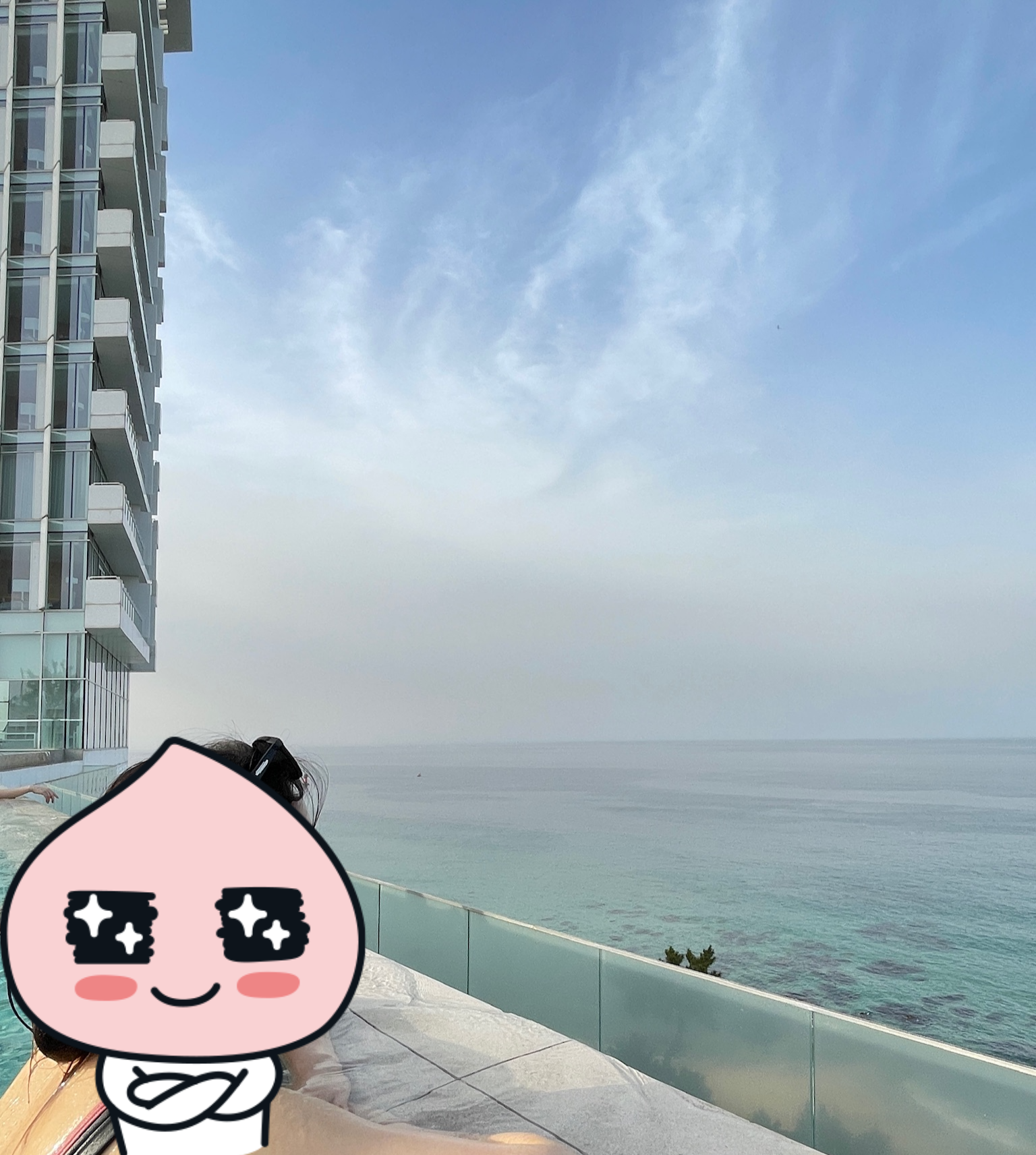 강릉-씨마크호텔-수영장-오션뷰