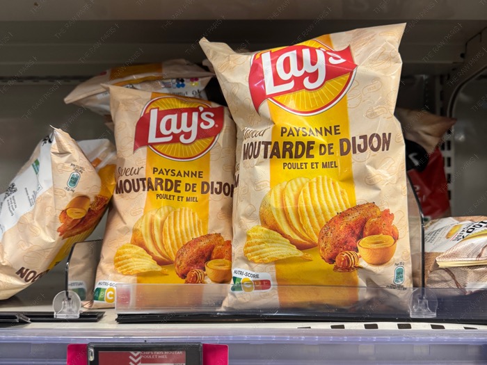 Lays Paysanne Saveur Moutarde de Dijon Poulet et Miel potato chips packet