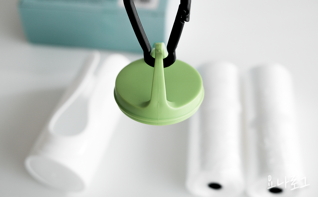 다이소 다이소꿀템 다이소추천템 다이소찐템 다이소장바구니 다이소쇼핑 다이소쇼핑리스트 위생백추천 휴대용위생백 휴대용롤백 육아템 캠핑템 여행템 여행필수품 캠핑필수품 유아필수품 애완용품 등산필수품