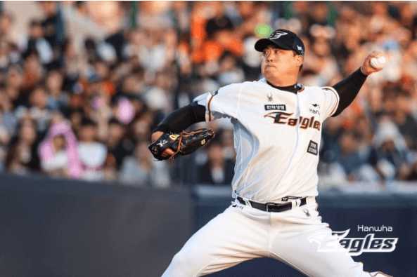 18일 청주 키움전 류현진 역투