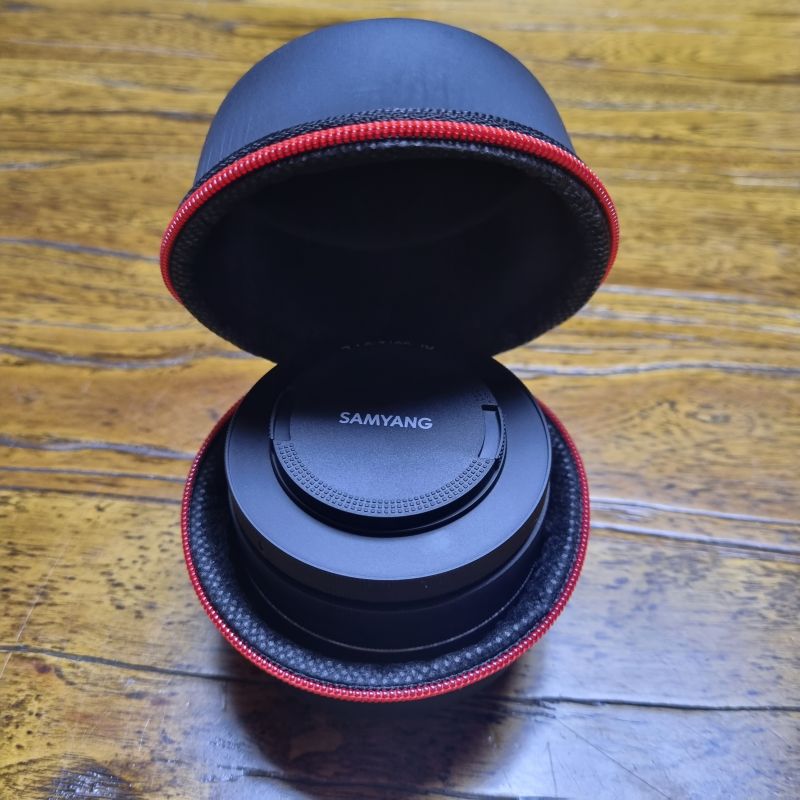 삼양-렌즈-35mm-F2.8-케이스