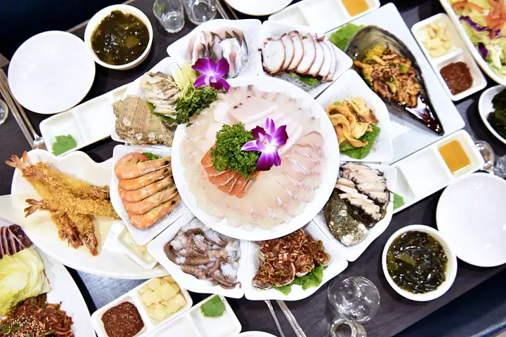 서초 방배동 식당 문어해물보쌈 맛집 통영해물보쌈 추천