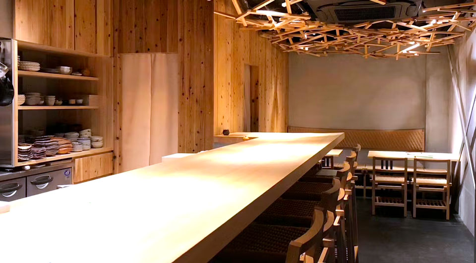 이자카야 아카리