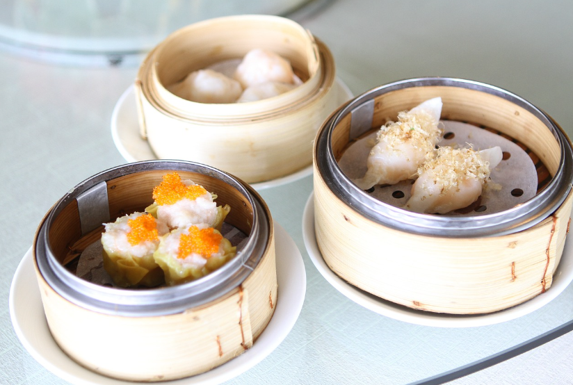 중국 딤섬과 한국 찐만두 사진