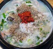 오늘N 할매식당 20년 전통 수제 순대전문점