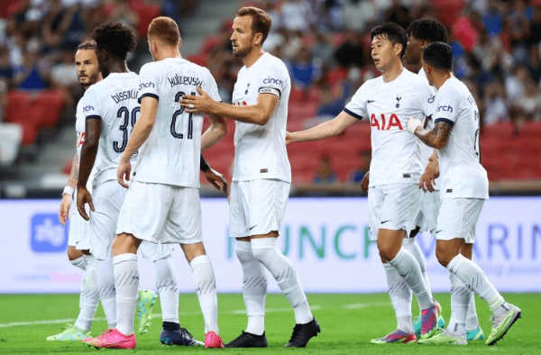 토트넘 바르셀로나 중계 관련 사진입니다.