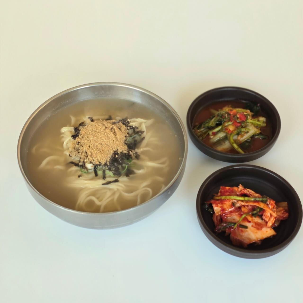 생생정보 알짜정보통 서울 강북구 칼국수 보쌈 맛집 솔샘칼국수보쌈 생생정보 2297회