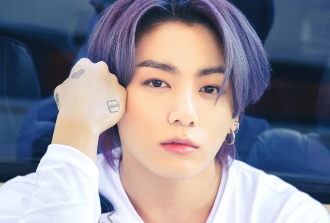 Jungkook 춤 연습 루틴 공개: 홈 트레이닝 팁 포함