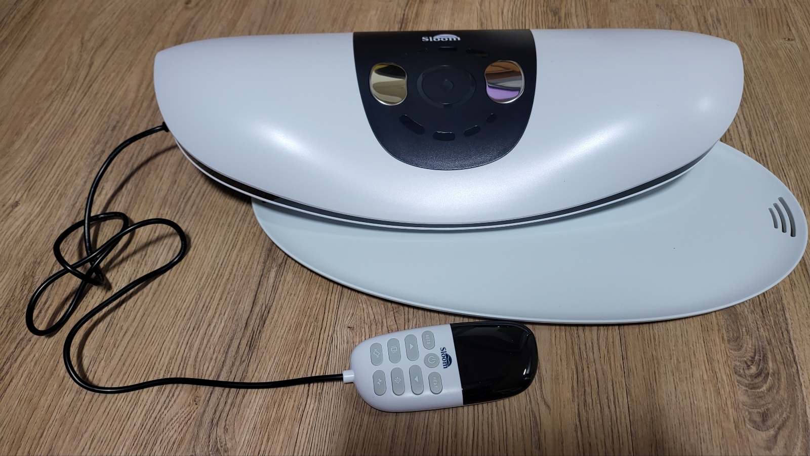 송가인 허리마사지기 슬룸 허리편한케어 제품 상자 및 내부 제품