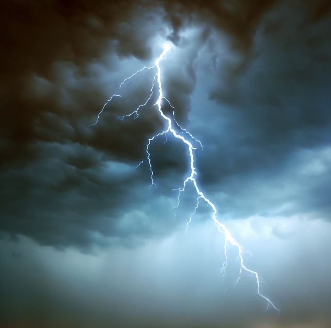 마른 하늘에 날벼락(made by Bing)