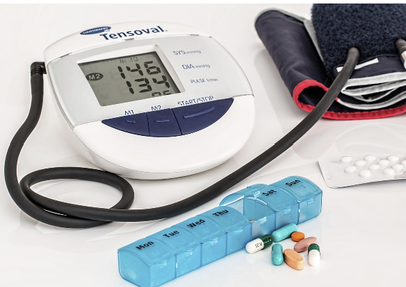 Transcriptome–Metabolome 연계 네트워크를 통한 약물 반응 예측