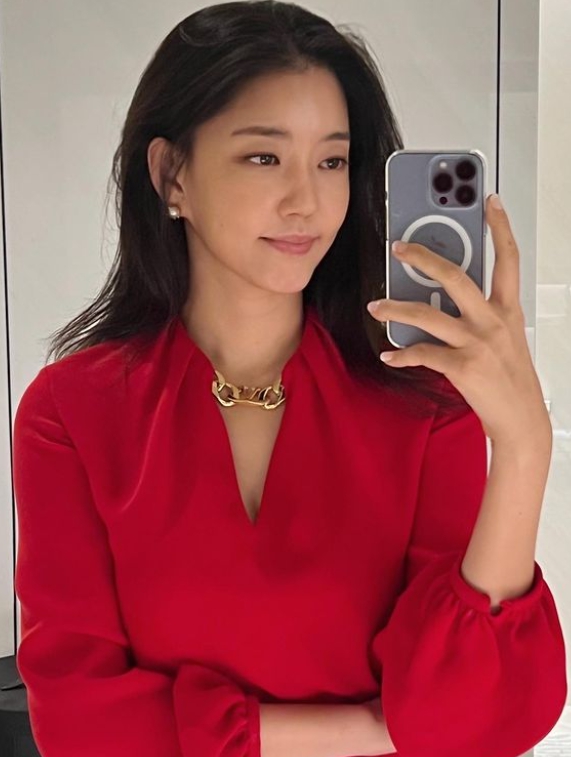 SK 최태원 회장 동거녀 내연녀 김희영 인스타 이혼 전남편 노소영 상간녀 소송