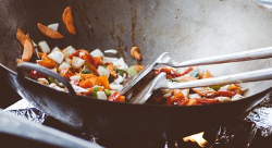 간편한 볶음 요리 3가지! 누구나 쉽게 만드는 한 끼 식사