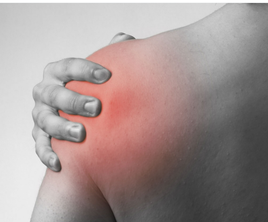 어깨 통증 원인