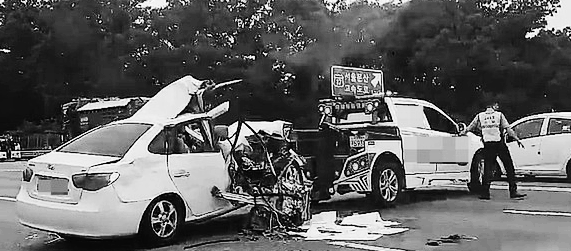 교통사고 꿈해몽: 교통사고 당하는 꿈