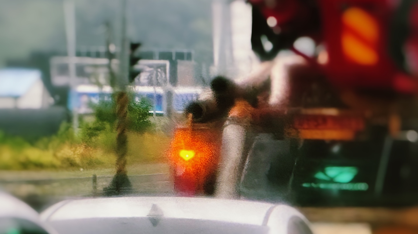 트럭은 하트를 날리고 - 버스에서의 Episode 6