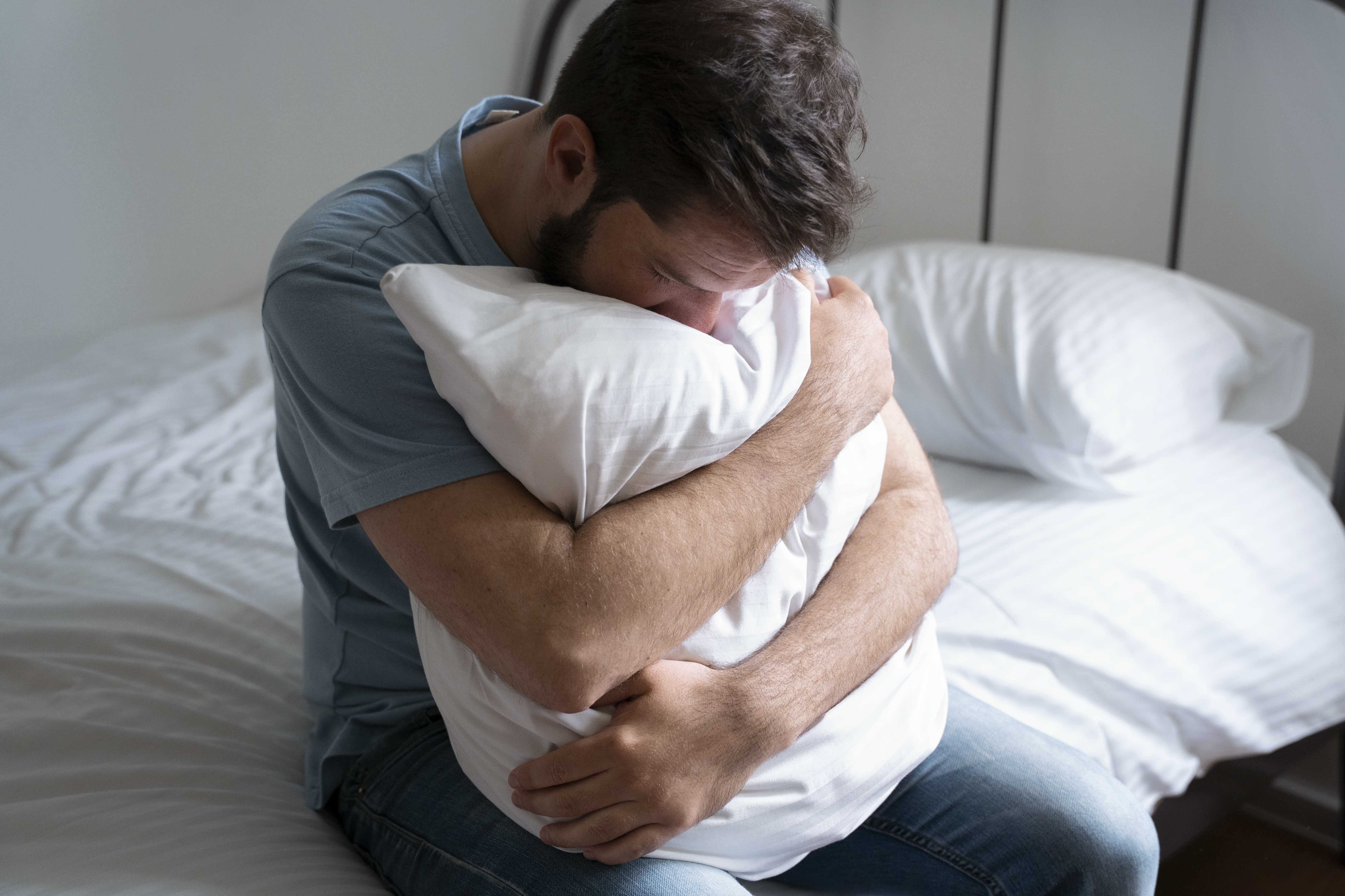 갱년기 증상으로 감정이 우울한 상태