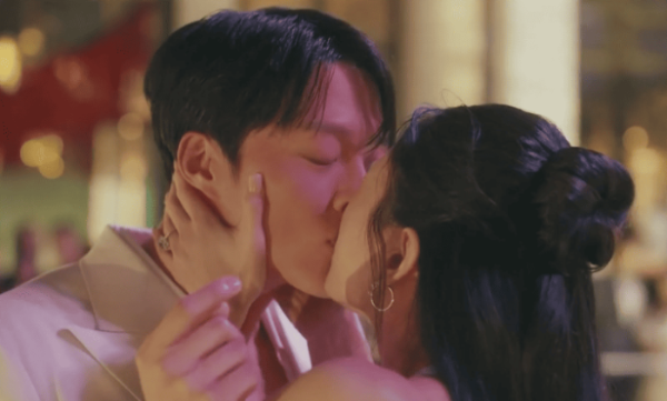 키스는 괜히해서 장기용 안은진 첫키스신