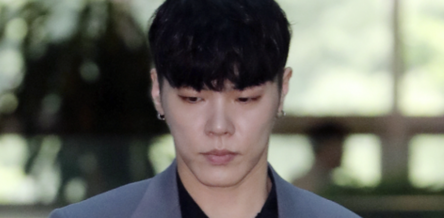 가수 휘성, 갑작스러운 비보&hellip; 팬들 충격 속 애도