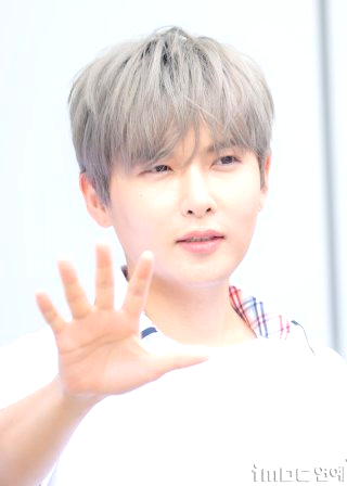 려욱 팬 추락사고 원인 슈퍼주니어 려욱 심경 고백