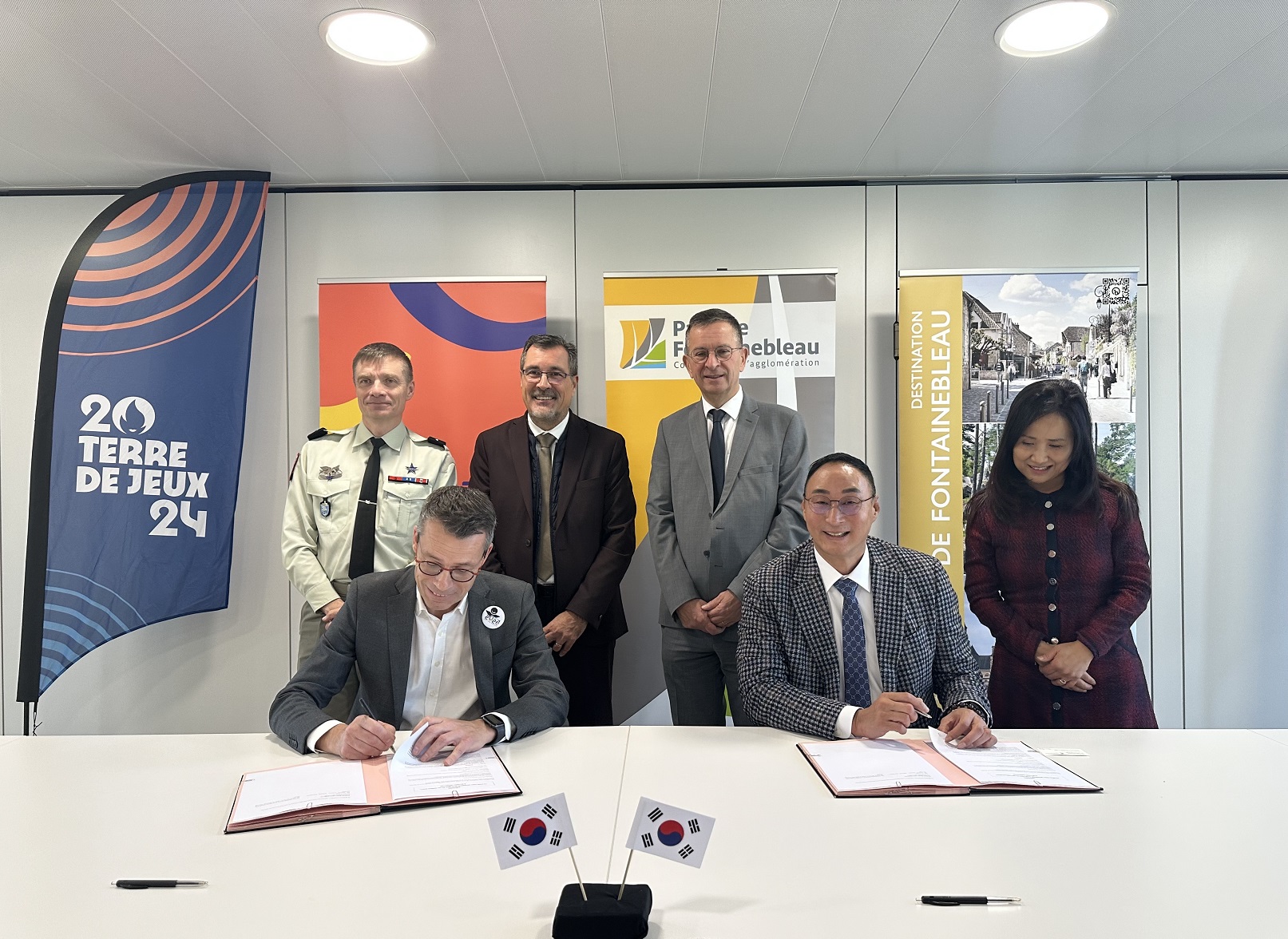 대한체육회와 snsd 협력식 사진