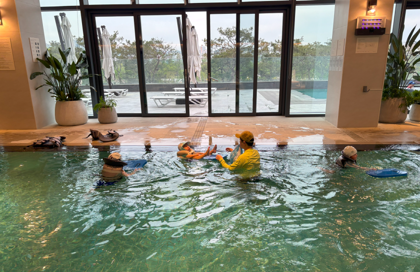 김해 롯데리조트 수영장