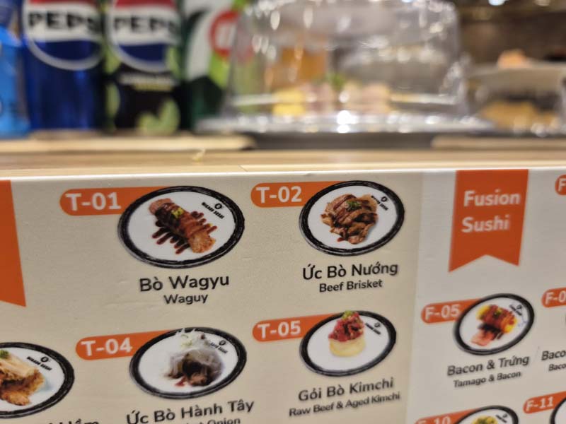 호치민맛집_회전초밥 전문점_미카도스시_7군크레센몰점_메뉴판