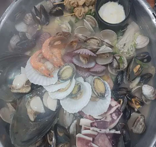 택이네조개전골 제천장락점