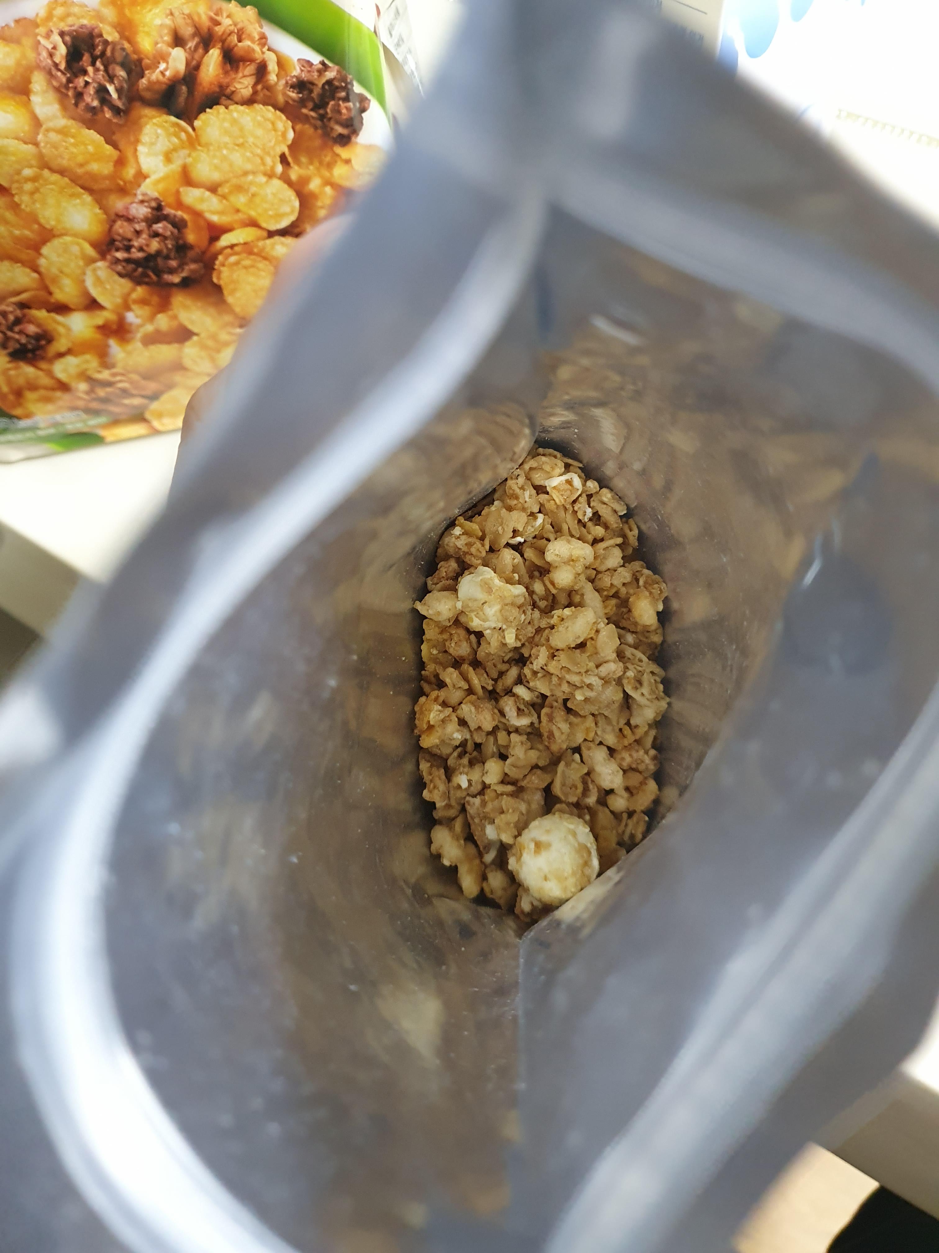 포스트 그래놀라 팝콘 내용물