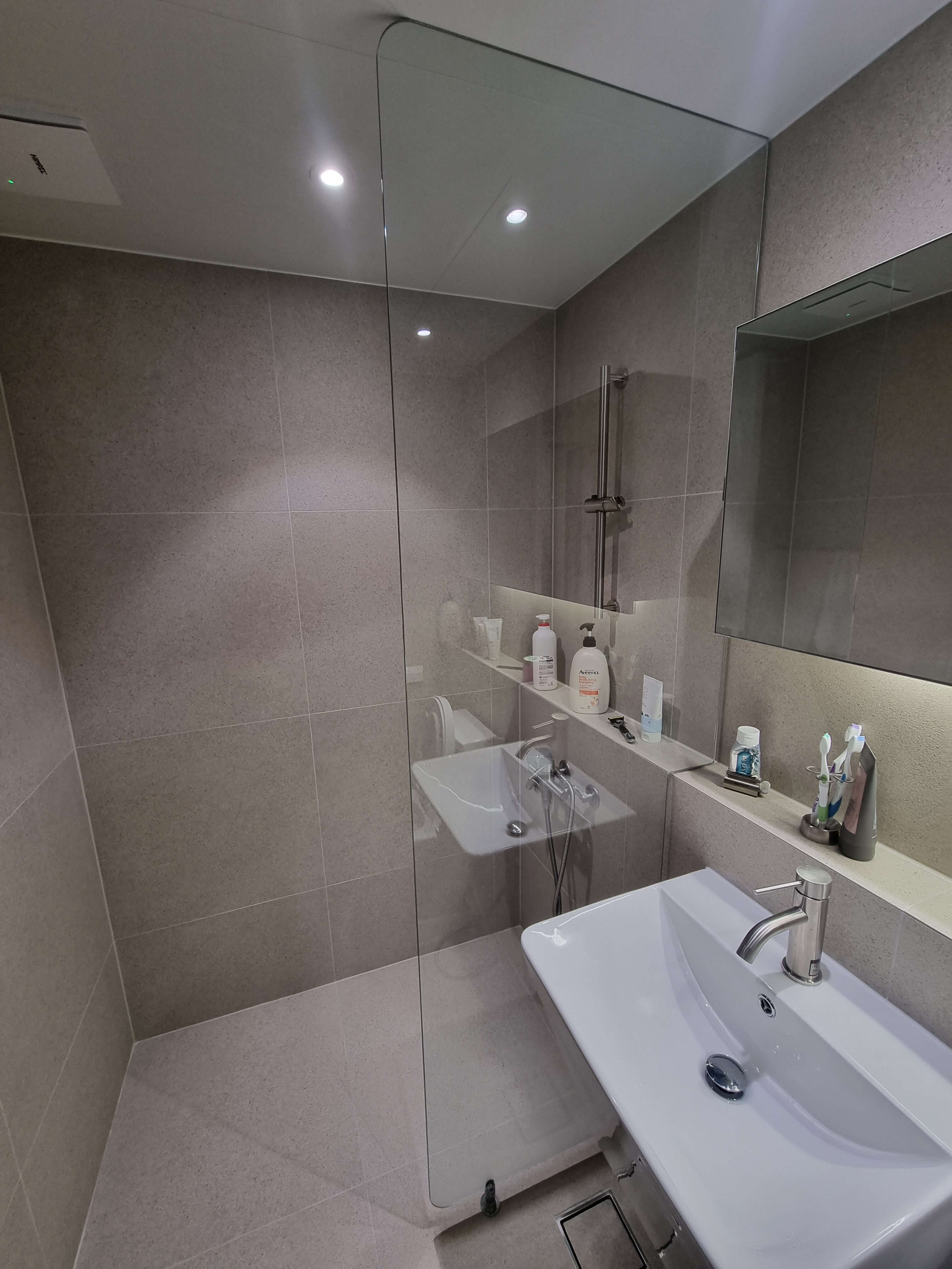 욕실 샤워부스 파티션