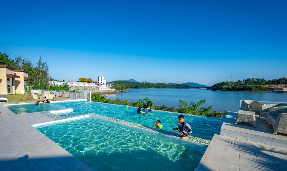 비토애 풀빌라펜션N럭셔리글램핑