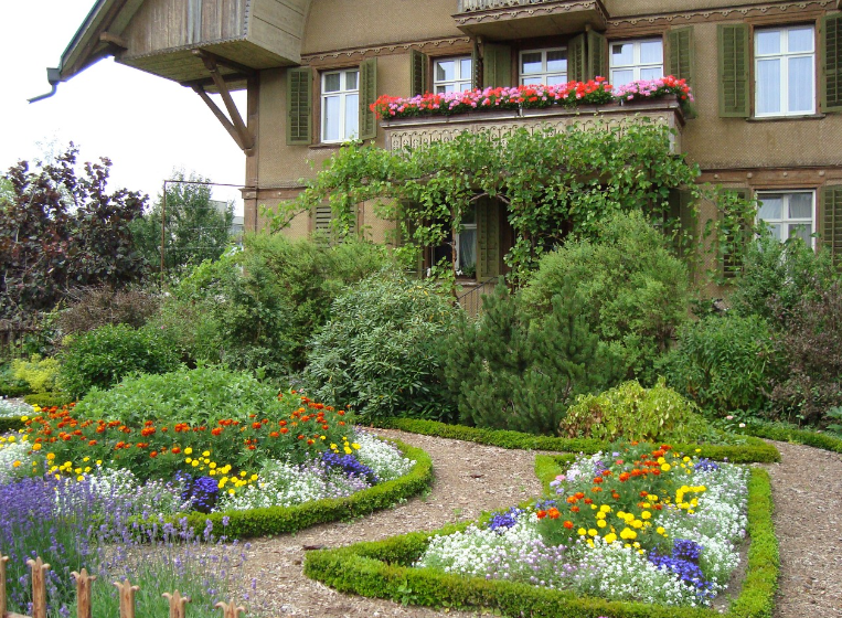 이태리 정원 앞마당 사진