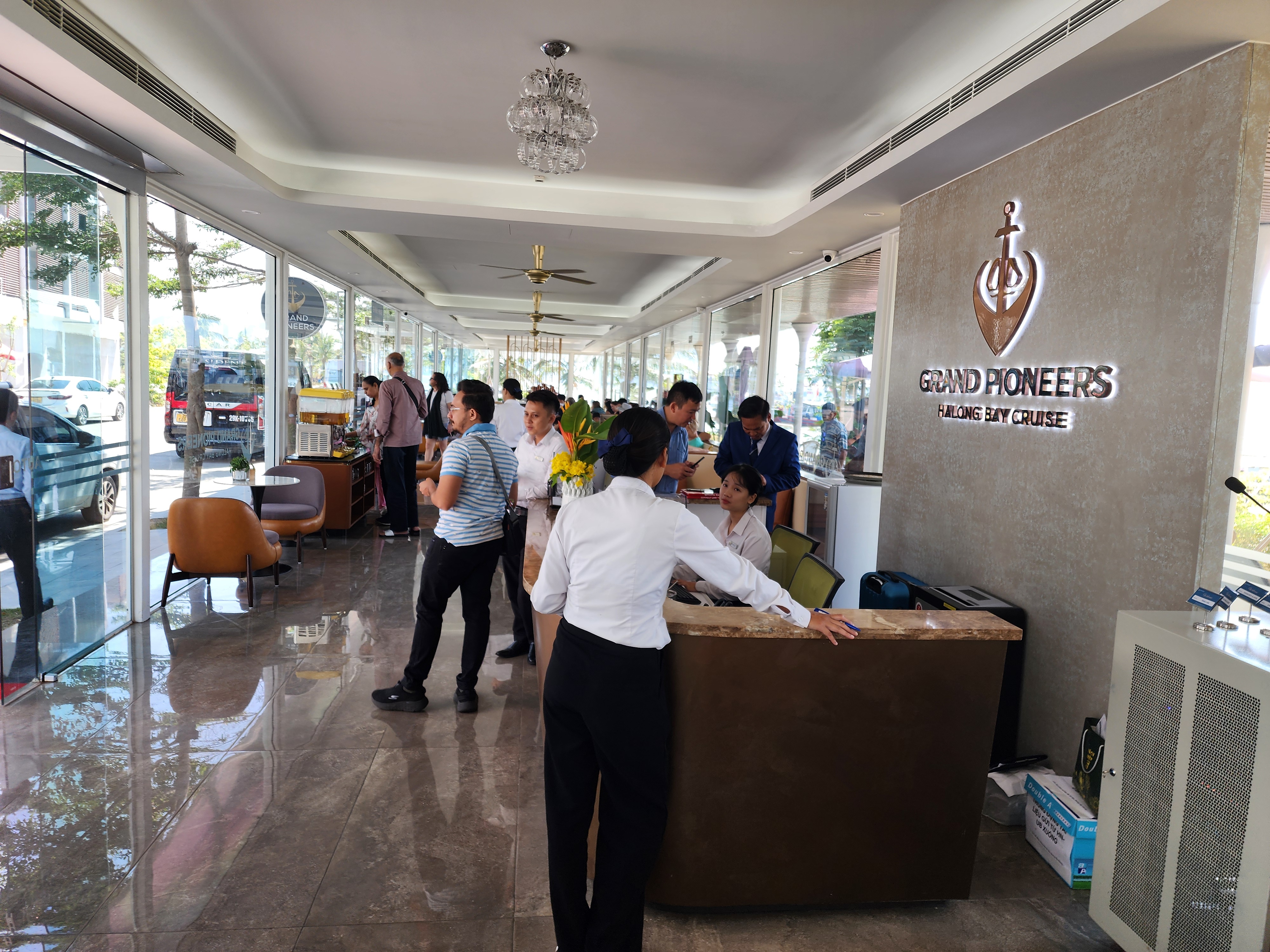 그랜드 파이어니스