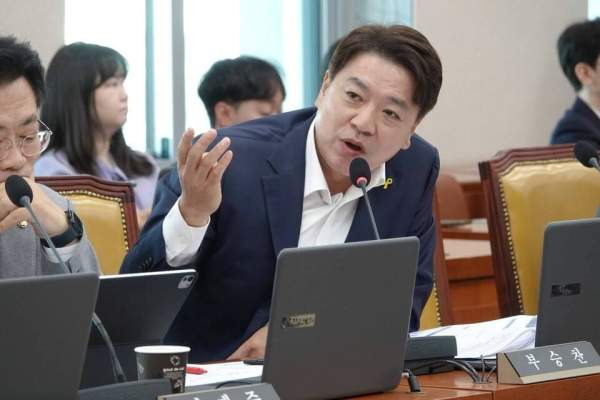 부승찬 소방 재정 쭉쭉 발언 총정리｜추미애 빨대 논란&middot;김은혜 반발&middot;국감 파행&middot;김민석 윤리심판원 조사