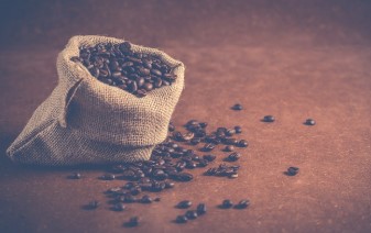 커피값 줄줄이 인상