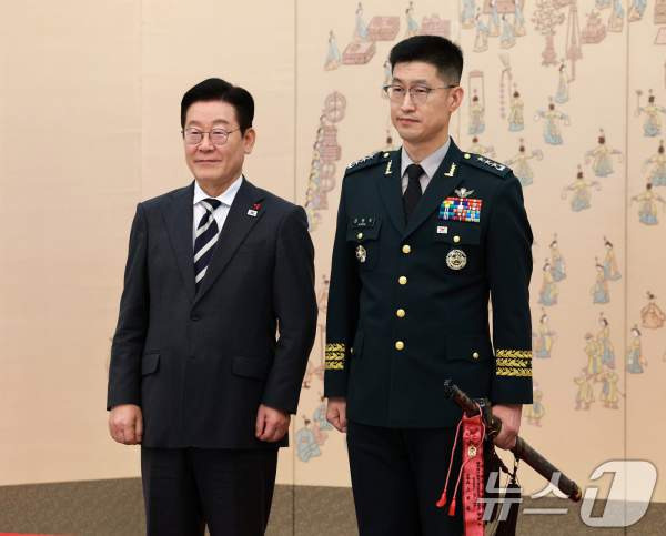 강현우 합참 작전본부장 누구?｜육사 50기&middot;중장&middot;15사단장 출신&middot;DMZ 지뢰 브리핑 프로필 총정리