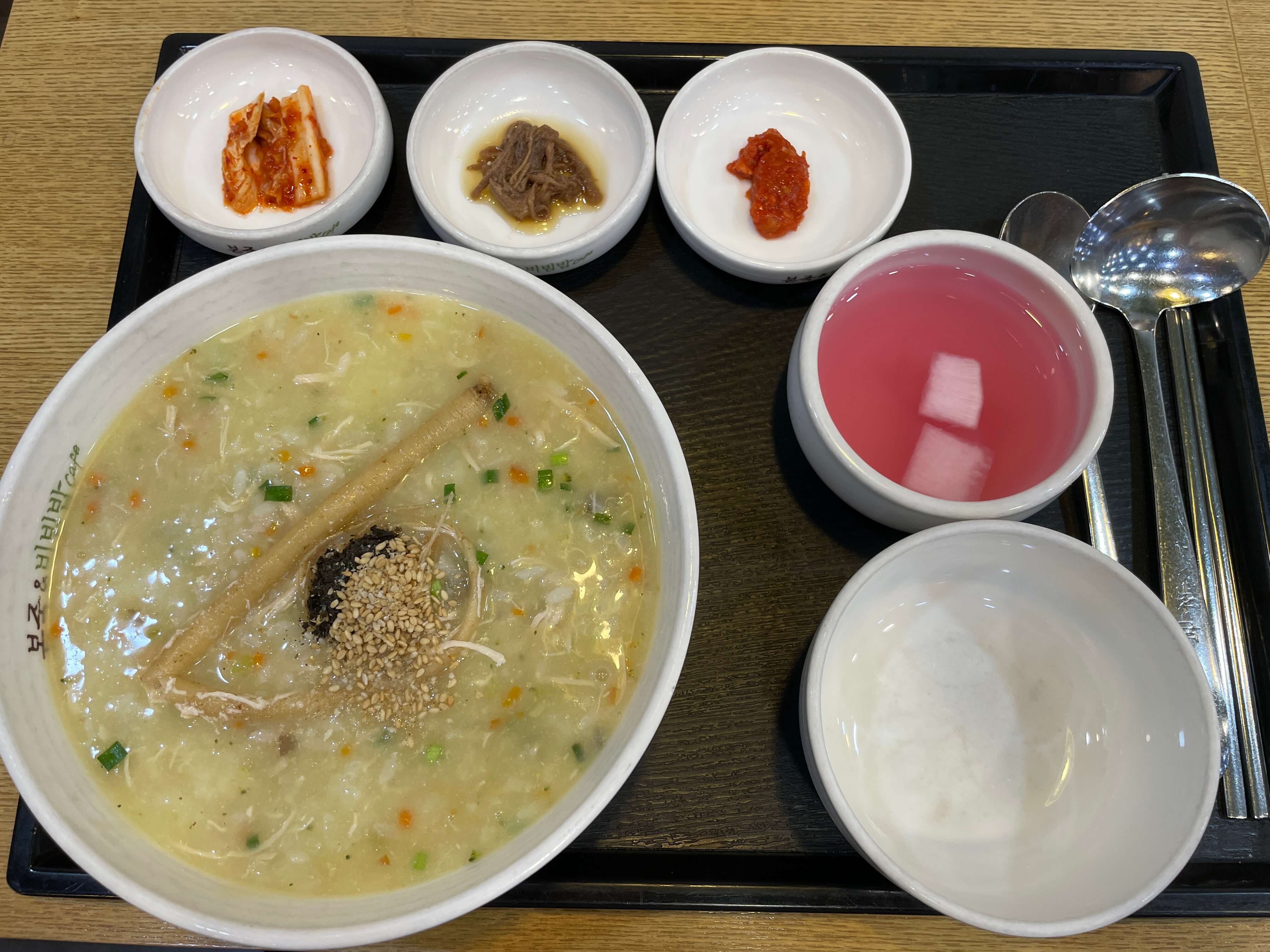 본죽-삼계죽