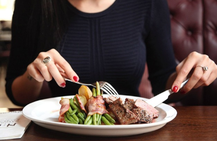 직장인 점심시간 100% 활용법: 맛집 탐방, 산책, 혼밥 힐링 등 점심시간을 특별하게 보내는 방법