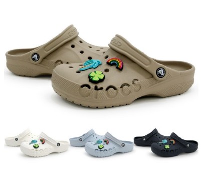 장마철 필수 아이템 - 배수 잘 되는 샌들, 슬리퍼